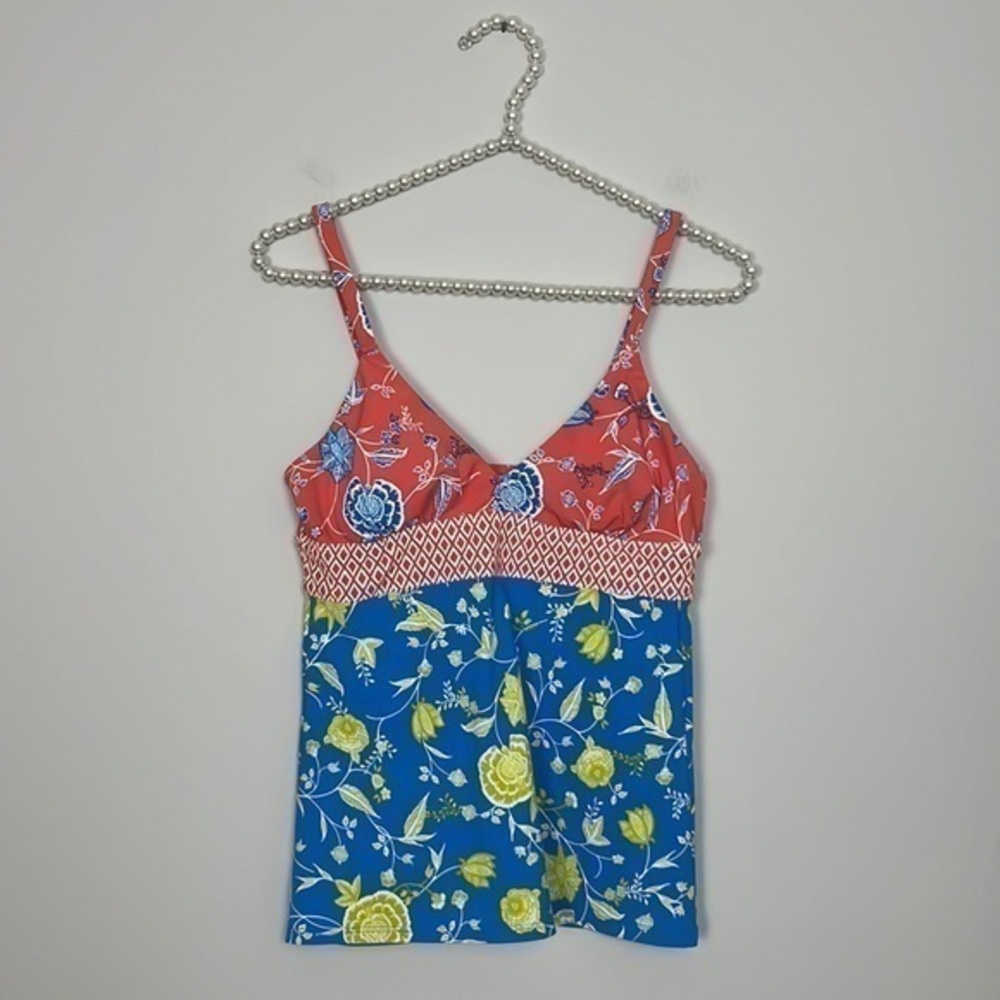 Dolfin Uglies swim suit size 30